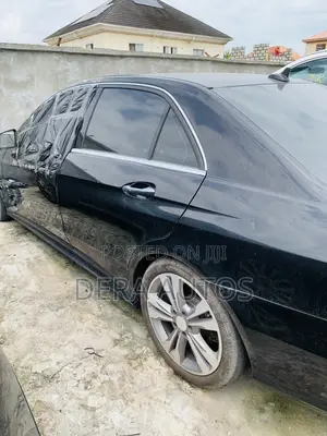 Mercedes-Benz E350 2014 Black