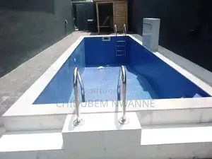 Luxurious Swimming Pool