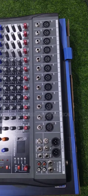 Yamaha 12 Channels Console Mixer BT USB EQ and Phantom Power