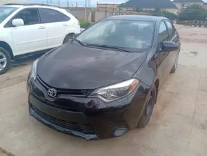 Toyota Corolla 2016 Black