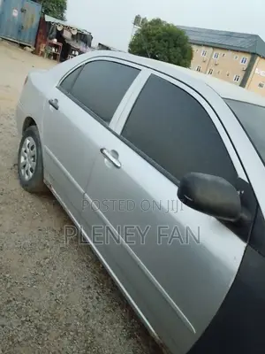 Toyota Corolla LE 2007 Silver