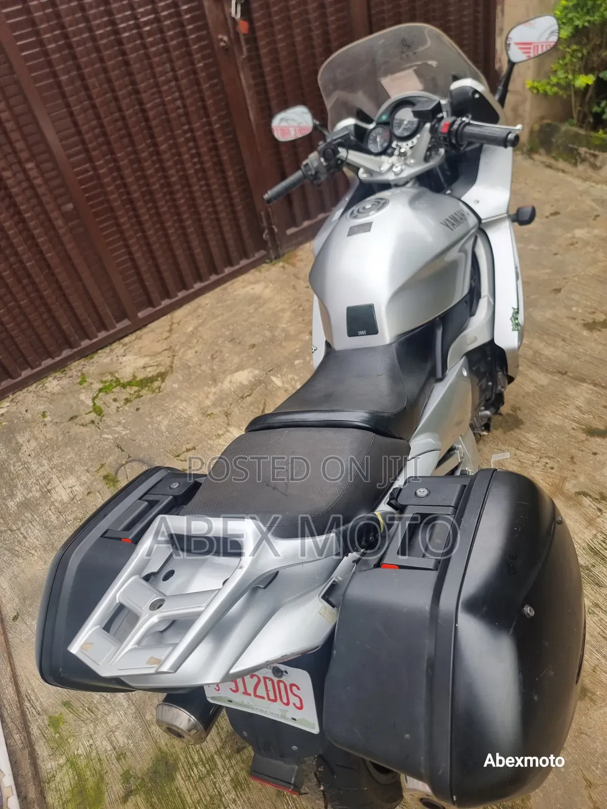 Yamaha R1 2003 Silver