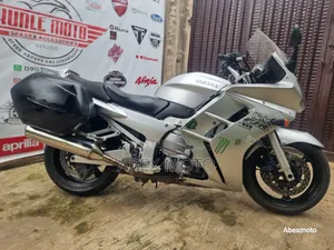 Yamaha R1 2003 Silver