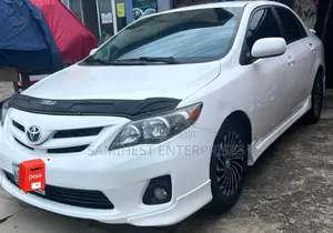Toyota Corolla 2013 White