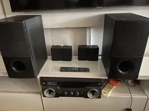 LG 1000W Sound System