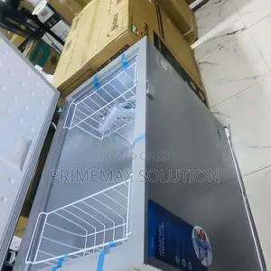 Perfect for Families: Midea 249L Large Capacity Chest Freezer