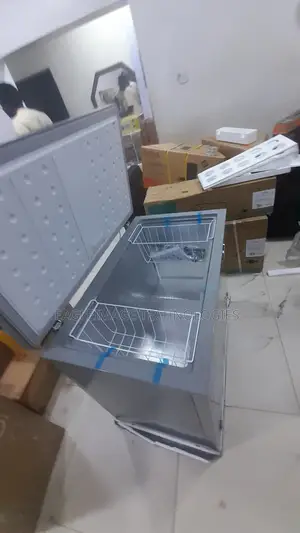 Brand New Midea 249L Deep Freezing Appliance