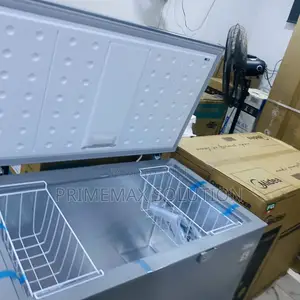 Midea 249L Chest Freezer – Multi-Angle Hovering Lid for Easy Access