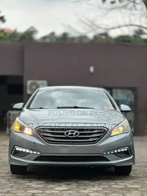 Hyundai Sonata Sport Sedan FWD (2.4L 4cyl 6A) 2017 Silver