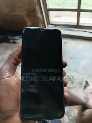 Tecno Spark 9T 64 GB Silver