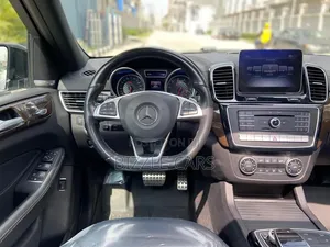 Mercedes-Benz GLE-Class AMG GLE 43 4MATIC 2018 Silver