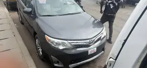 Toyota Camry LE 4dr Sedan (2.5L 4cyl 6A) 2013 Gray