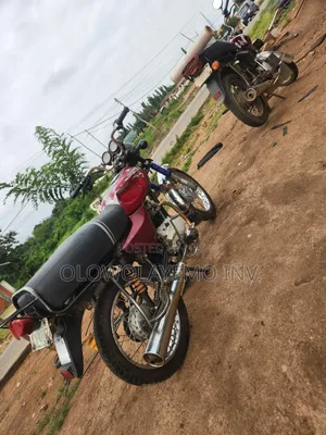 Bajaj Boxer 2021 Red