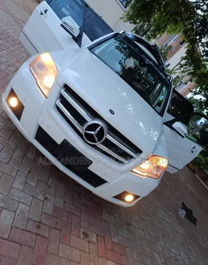 Mercedes-Benz GLK-Class 2011 White