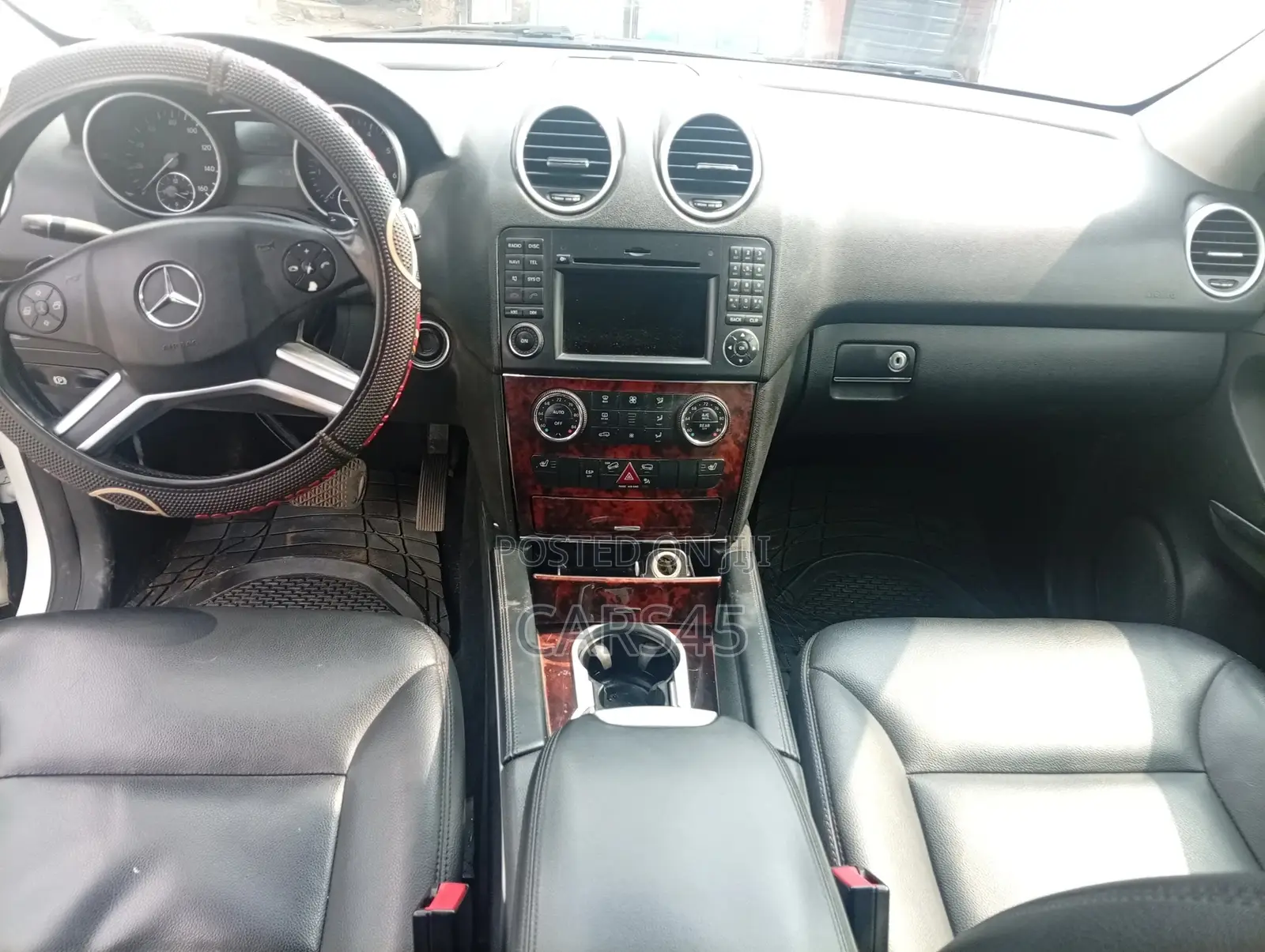 Mercedes-Benz M Class 2011 White