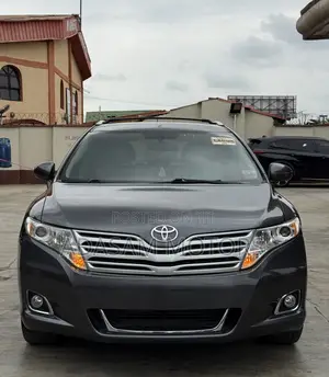 Toyota Venza V6 AWD 2011 Gray