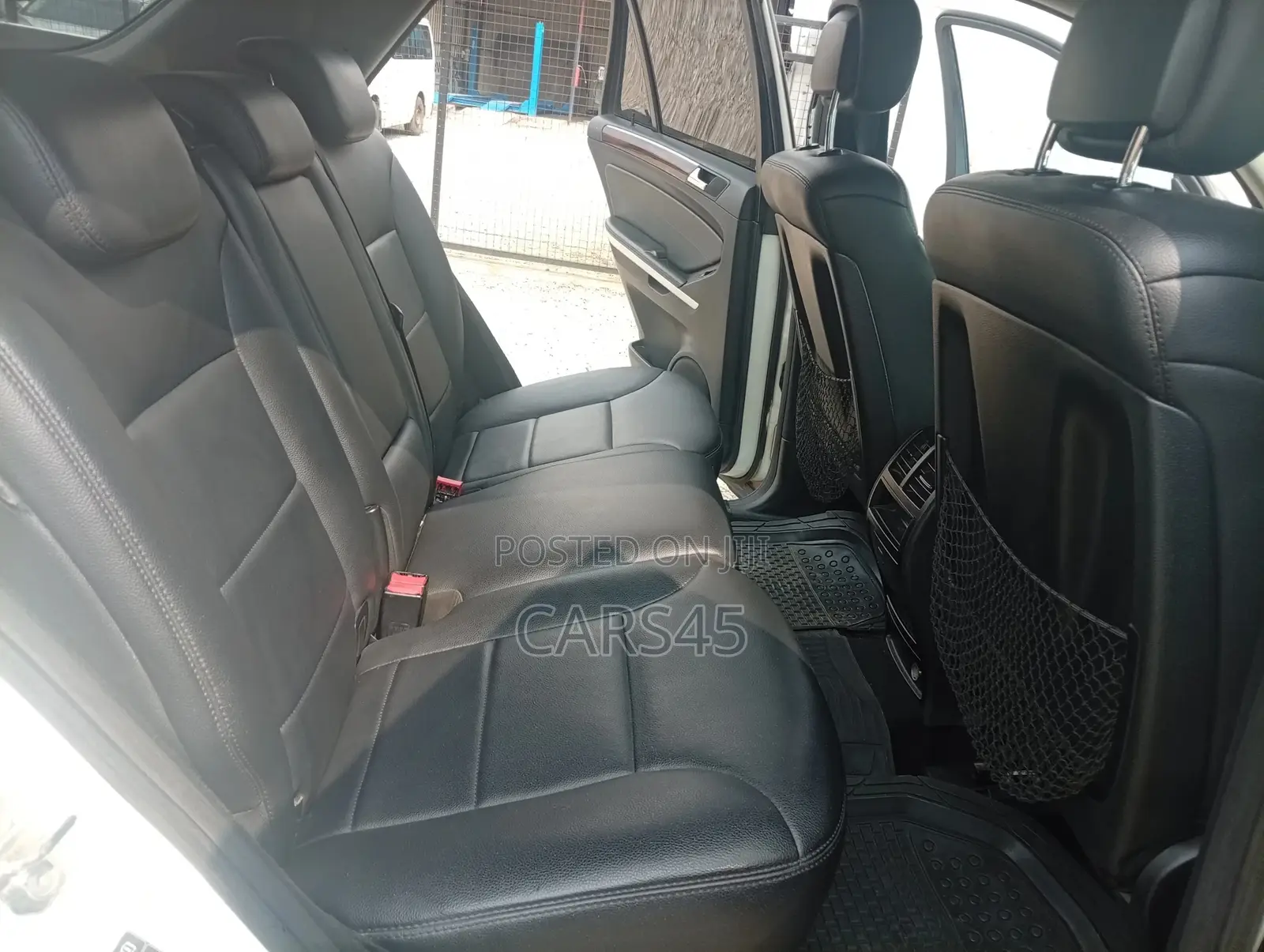 Mercedes-Benz M Class 2011 White