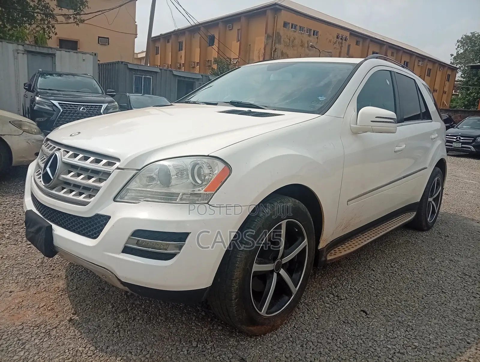 Mercedes-Benz M Class 2011 White
