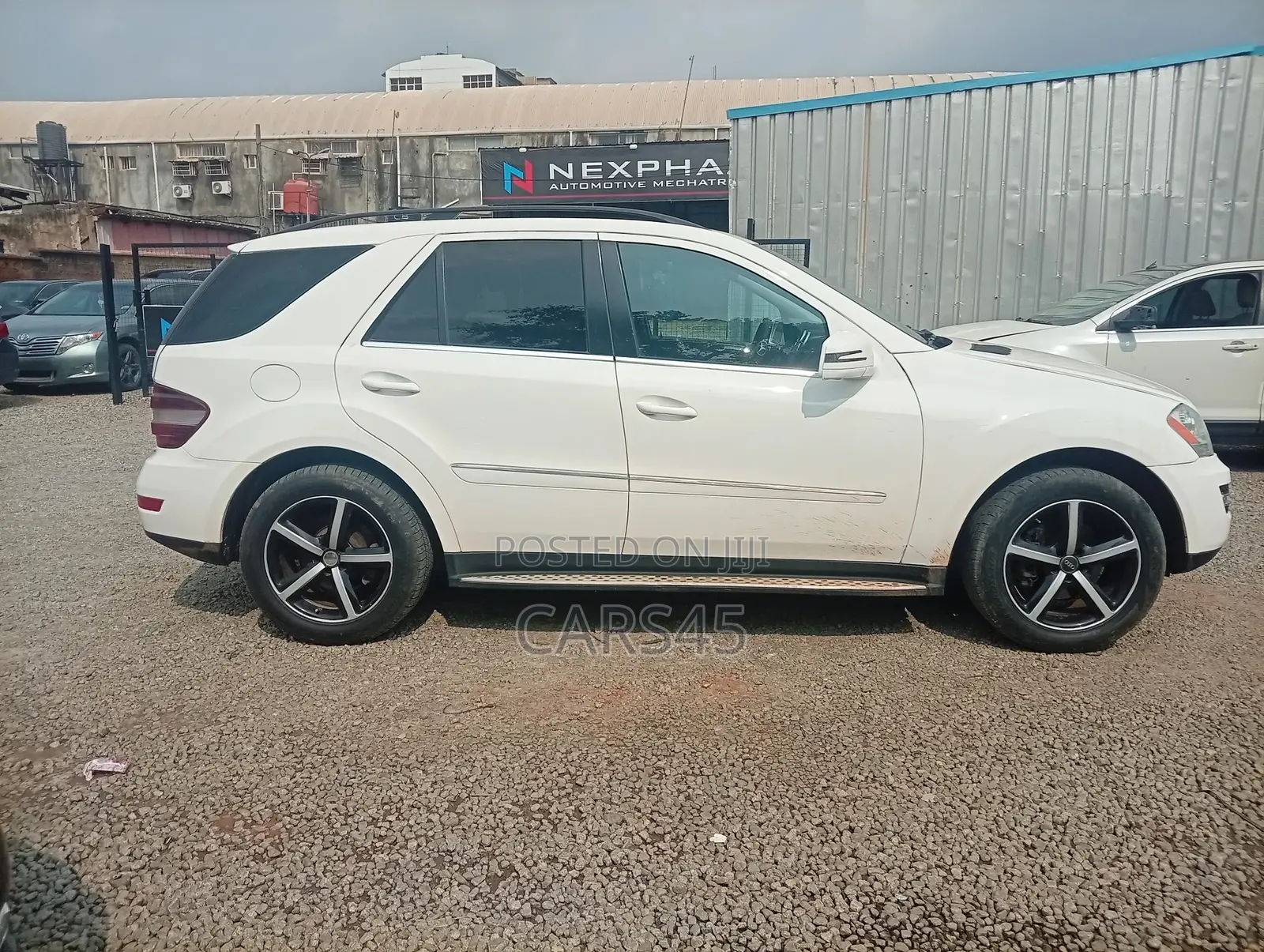 Mercedes-Benz M Class 2011 White