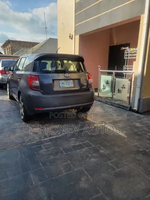 Scion xD Base 2009 Gray