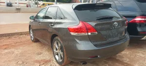 Toyota Venza 2010 Gray