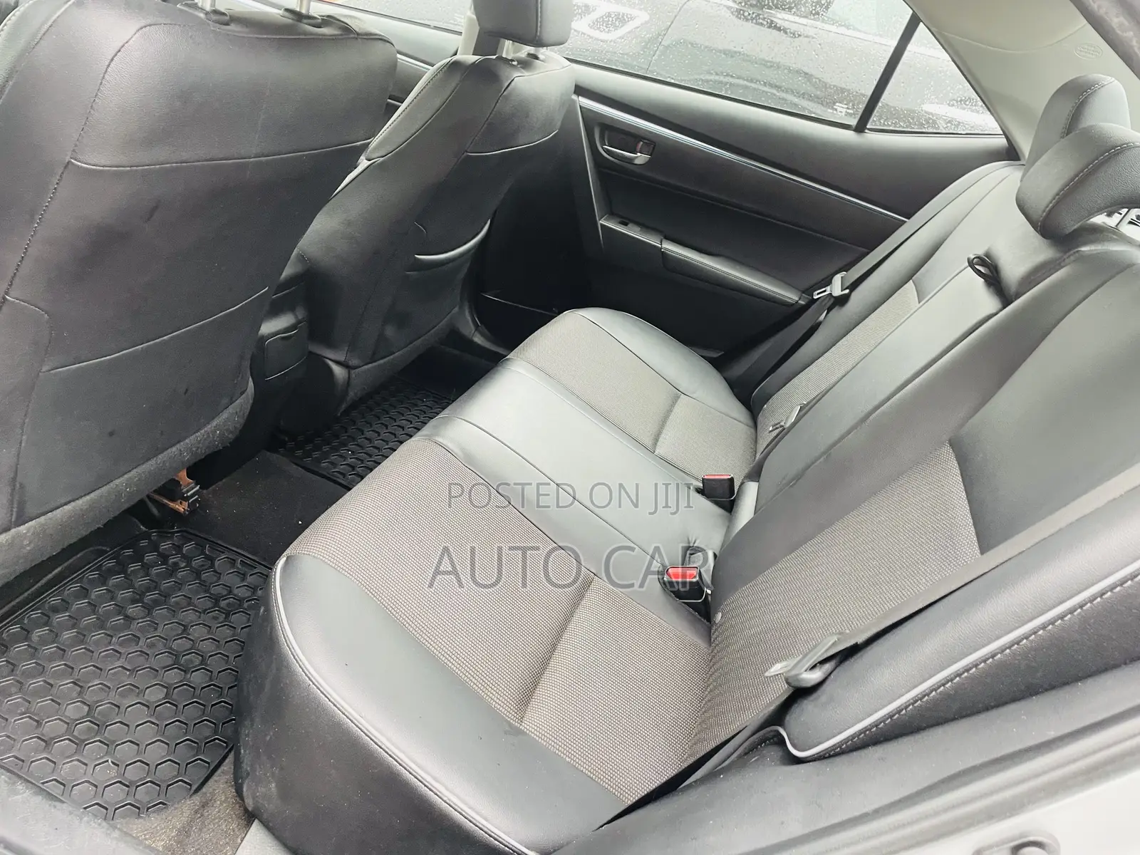 Toyota Corolla 2016 Silver