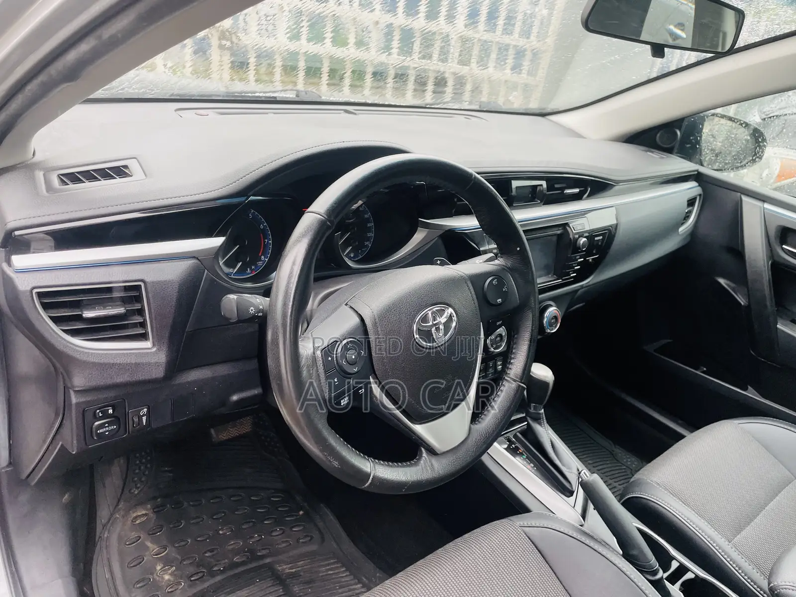 Toyota Corolla 2016 Silver