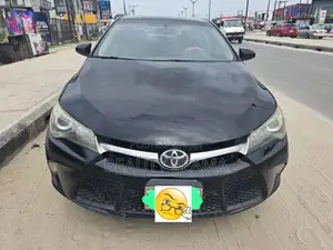 Toyota Camry SE 4dr Sedan (2.5L 4cyl 6A) 2016 Black