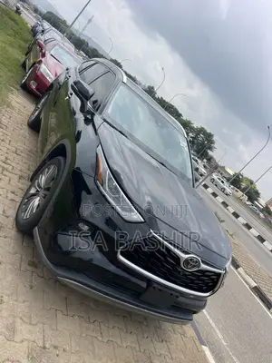 Toyota Highlander Platinum AWD 2020 Black