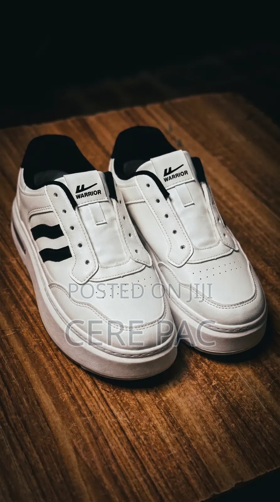 White Canvas Size 38