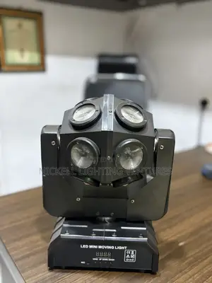 12 Eye Moving Head