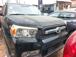 Toyota 4-Runner 2011 Black