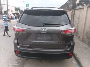 Toyota Highlander 2016 Gray