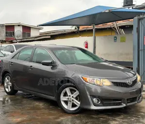 Toyota Camry 2014 Gray