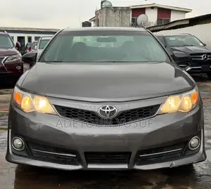Toyota Camry 2014 Gray