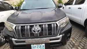 Toyota Land Cruiser Prado 2012 Black