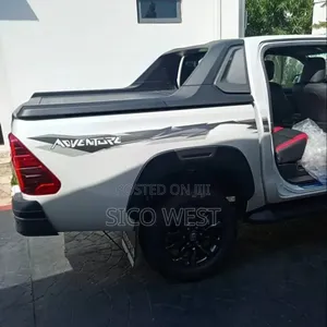 Booth Cover and Adventure Hilux Carrier