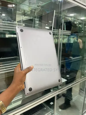Laptop Apple MacBook Pro 2019 16GB Intel Core i7 SSD 512GB