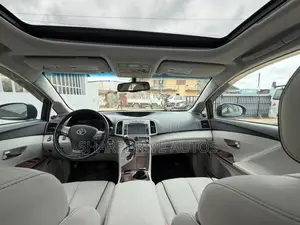 Toyota Venza V6 AWD 2011
