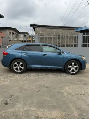 Toyota Venza V6 AWD 2011