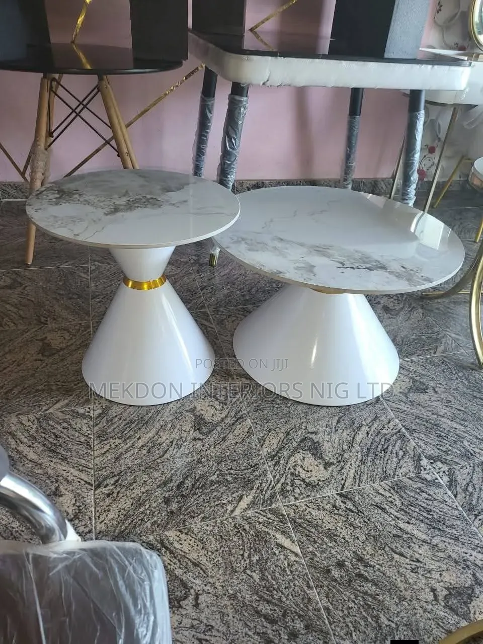 Marbel Top Center Table Made With High Quality Materials