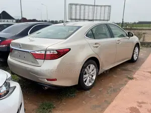 Lexus ES 350 FWD 2013 Gold