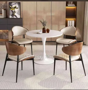 Modern Round Dining Table 6-Seater Dining Chairs