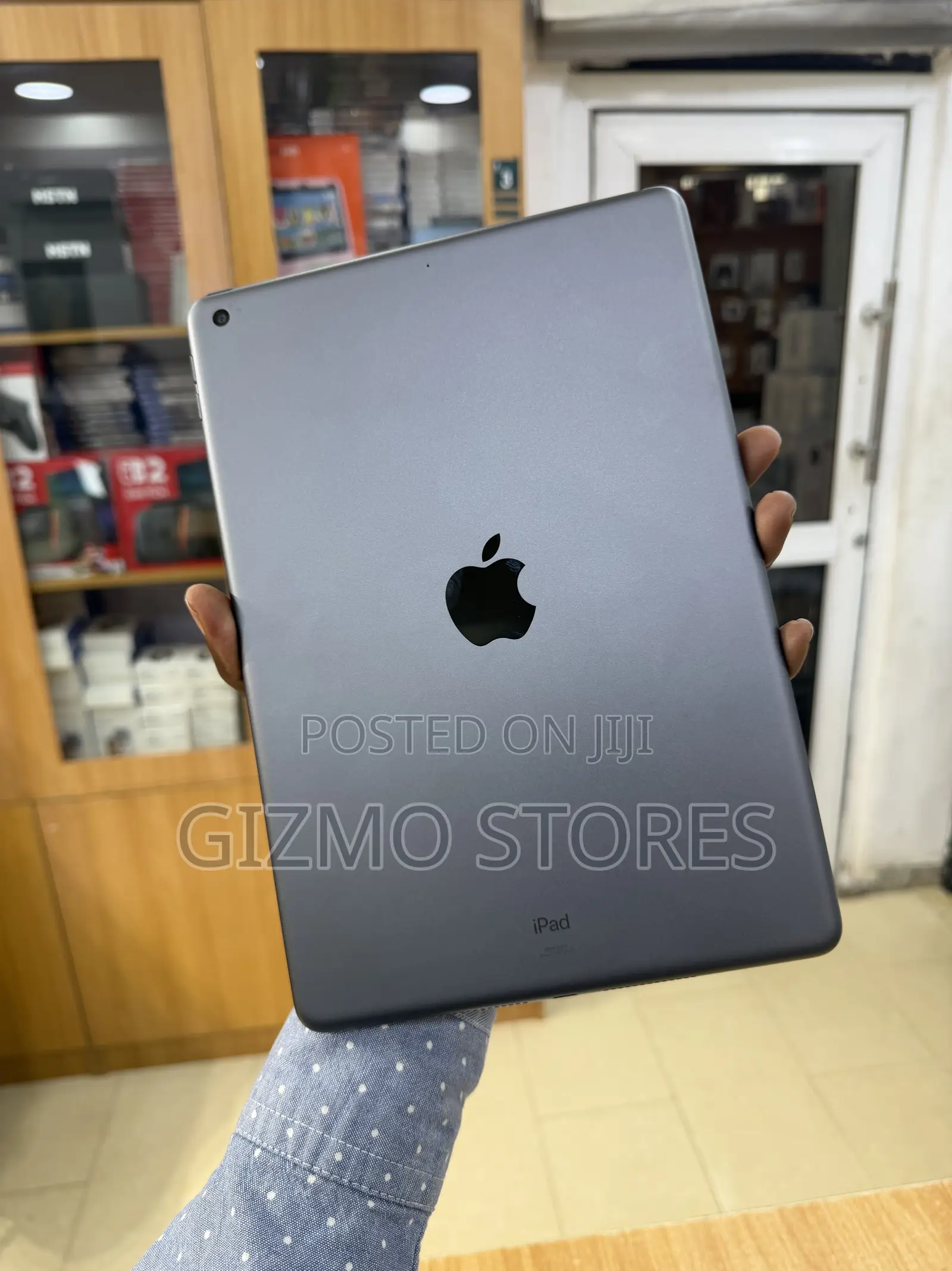 Apple iPad 10.2 (2021) 64 GB Gray