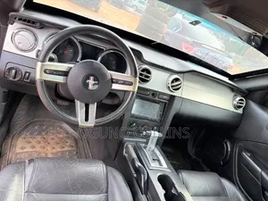 Ford Mustang 2005 Black