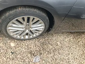 Lexus ES 2013 Gray