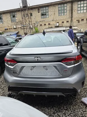 Toyota Corolla 2020 Silver