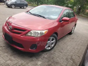 Toyota Corolla LE 4dr Sedan (1.8L 4cyl 4A) 2011 Red