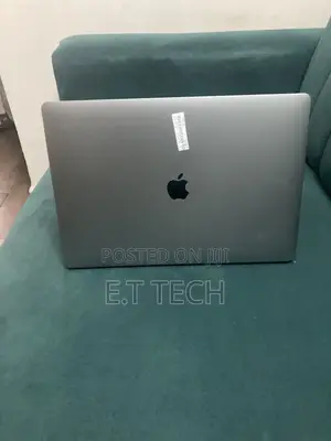 Laptop Apple MacBook Pro 2019 32GB Intel Core i7 SSD 512GB