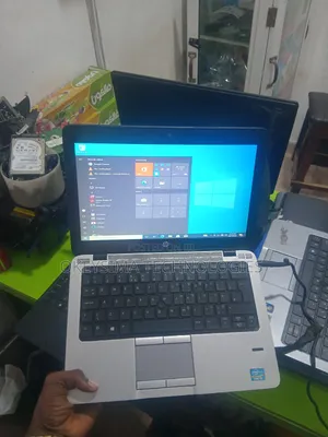 Laptop HP EliteBook 820 G1 4GB Intel Core i5 HDD 160GB